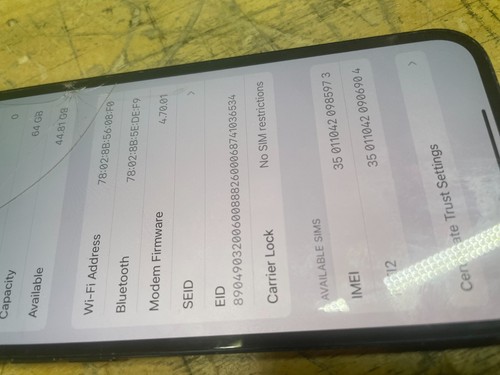 Apple iphone 64gb - apple, a2172