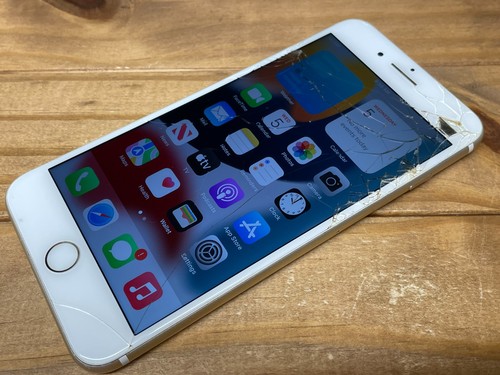 Apple iphone plus gb - apple, 7
